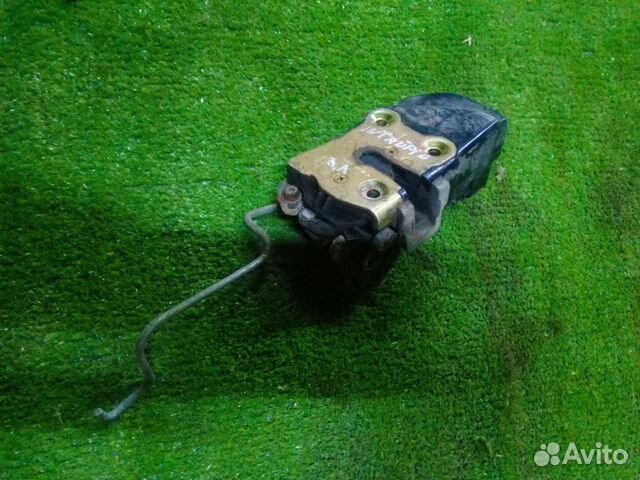 Замок двери задний левый Chrysler Intrepid 2