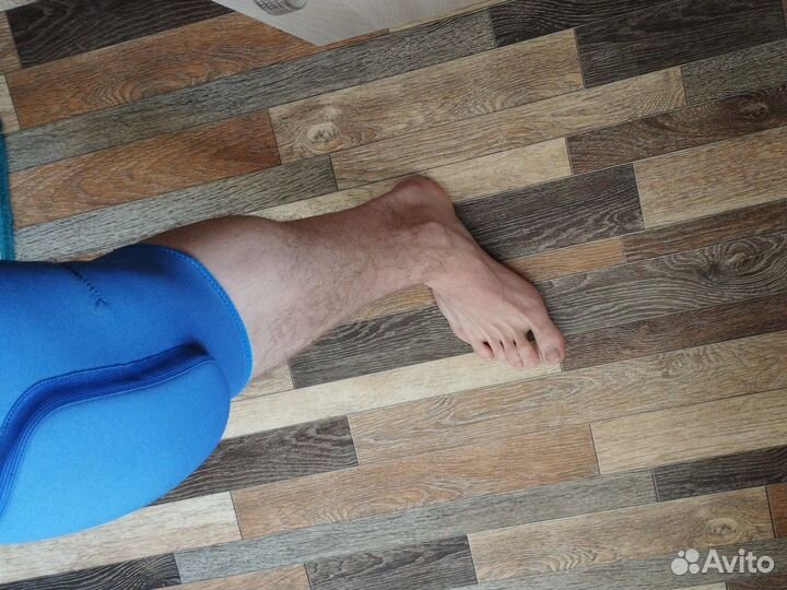 Волейбольные наколенники demix