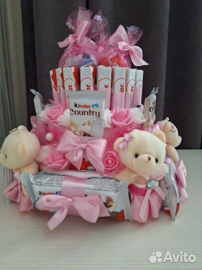 Сладкий торт из киндеров