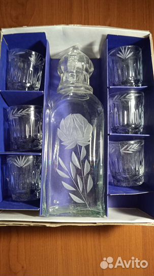 Графин и стопки