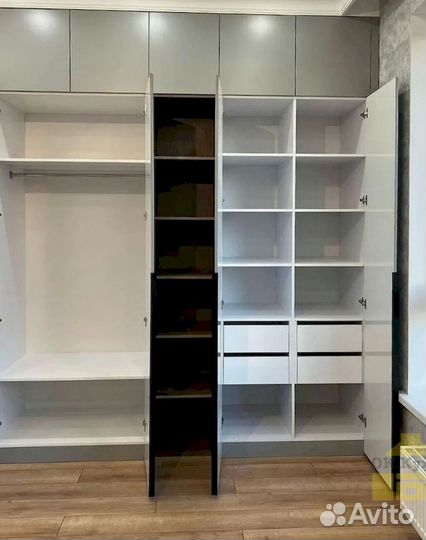 Стенка в гостиную