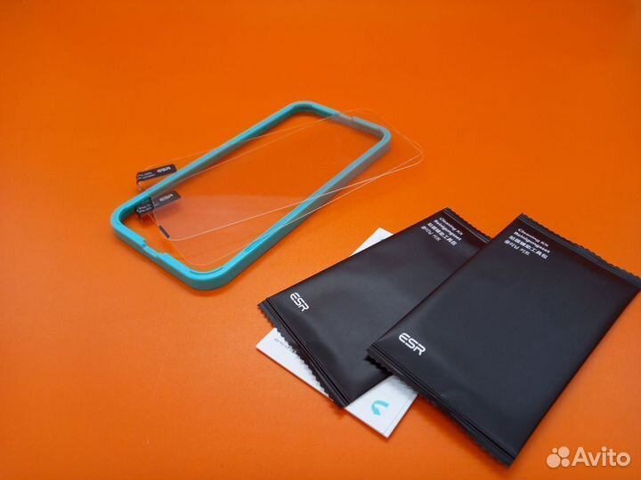 34897 Защита экрана ESR для iPhone 14 Pro Ma