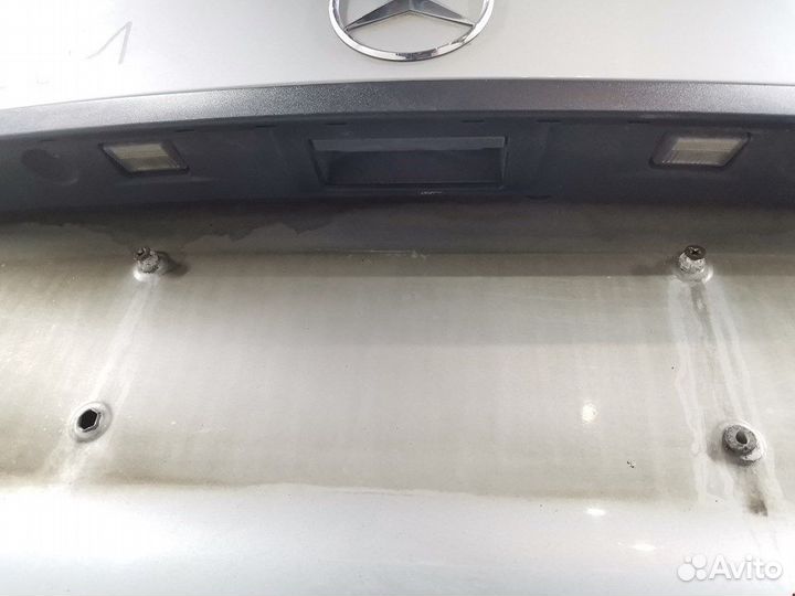 Крышка для mercedes-benz C-Class (W204)