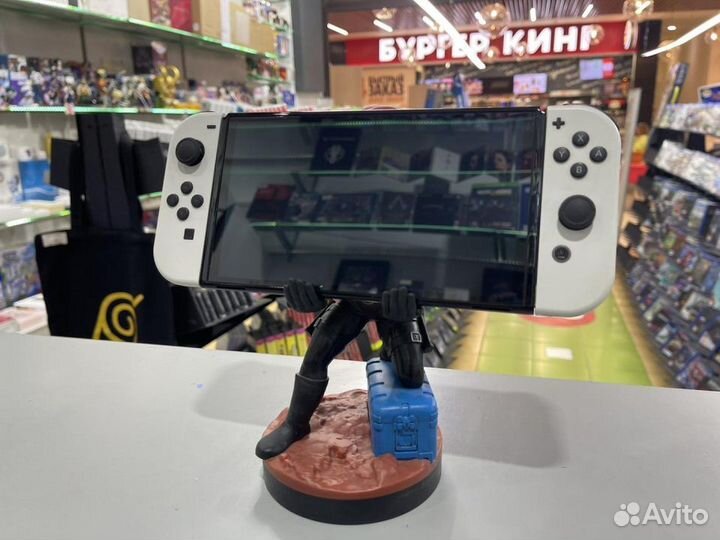 Nintendo Switch oled (White), б/у