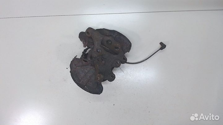 Ступица (кулак, цапфа) Mercedes C W203, 2004