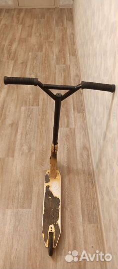 Трюковой самокат tech team duke 303