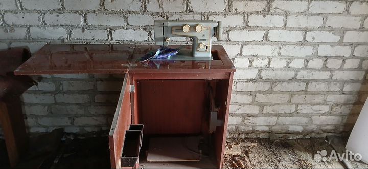 Швейная машинка подольск 142