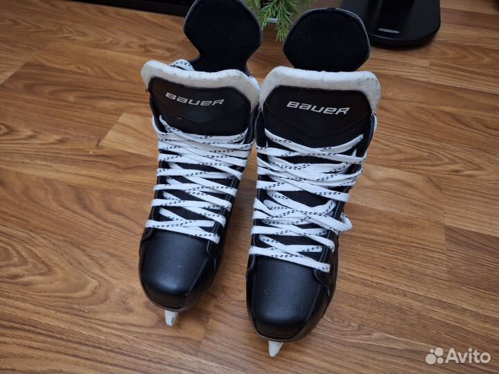 Коньки хоккейные Bauer Supreme 8R PRO