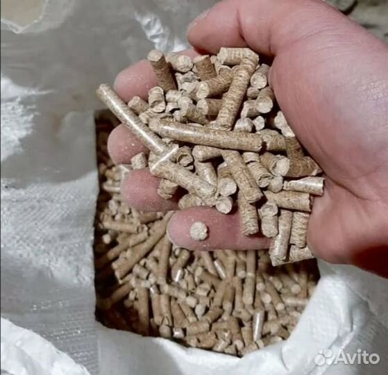 Древесные брикеты с удобной упаковкой