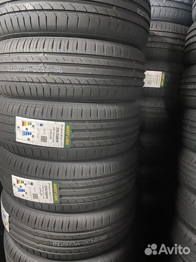 Westlake Zuper Eco Z-107 235/55 R19 105V