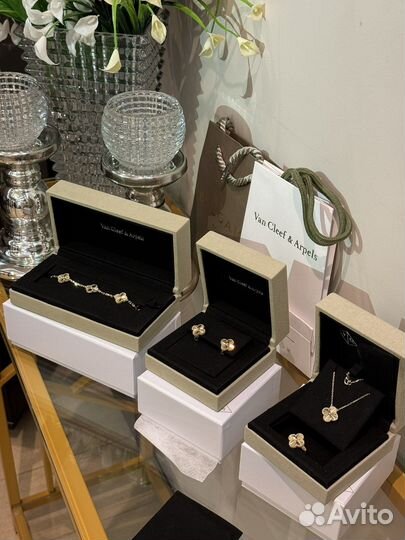 Van cleef arpels комплект