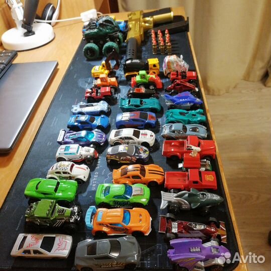 Детские машинки игрушки металлические
