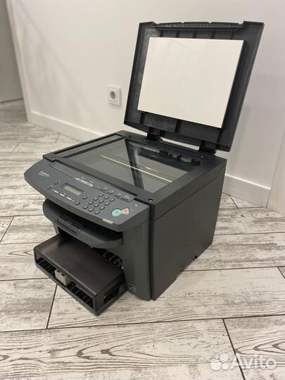 Мфу Canon i sensys MF4018