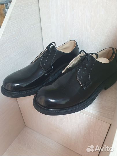 Ботинки военные лакированные 44 размер