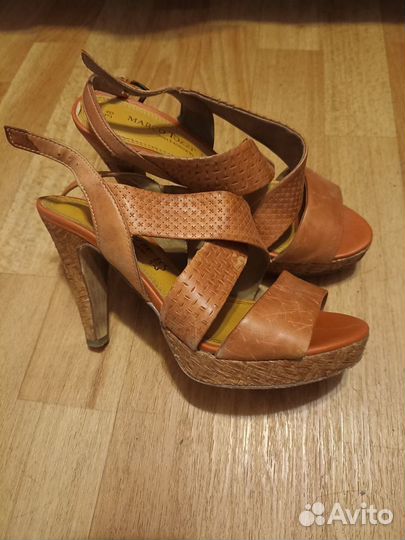 Босоножки женские 38 размер