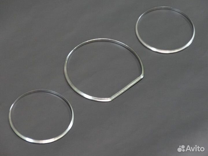 Кольца приборной панели Mercedes W124 (85-97)