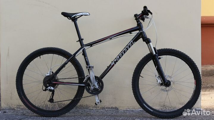 Велосипед kona blast весь на alivio