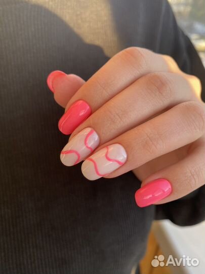 Маникюр с покрытием гель-лаком