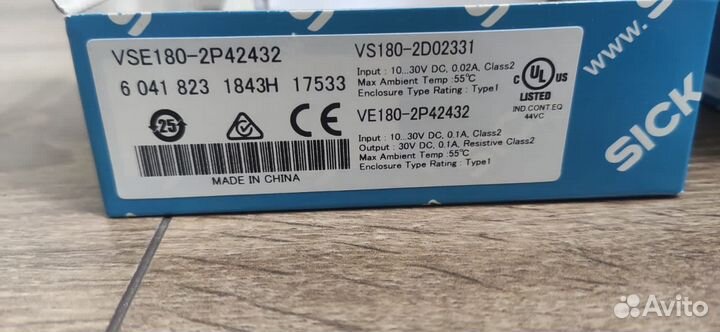 Оптический датчик sick VSE180-2P42432