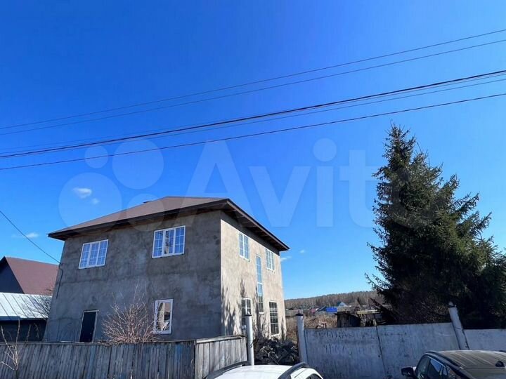 Дом 162,3 м² на участке 13 сот.