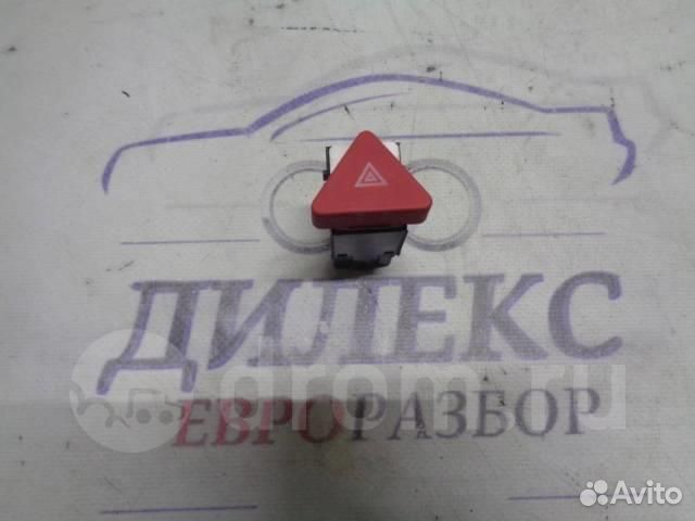 Кнопка аварийной сигнализации VW Tiguan 2007-2011