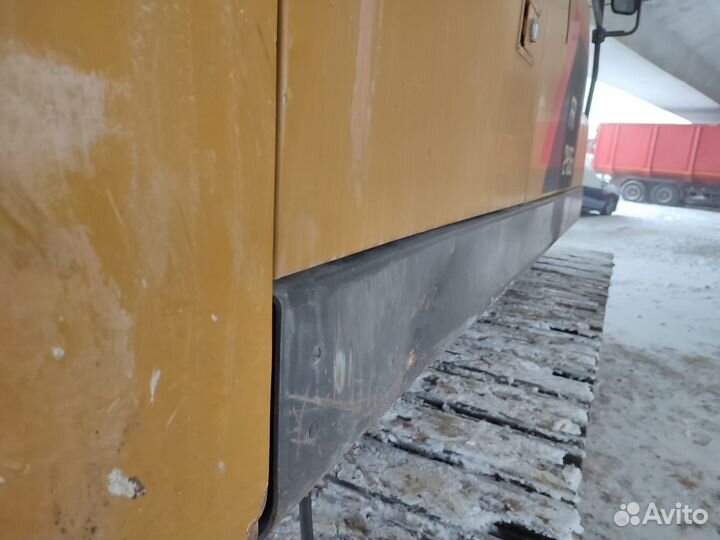 Гусеничный экскаватор Lovol FR245E2, 2022