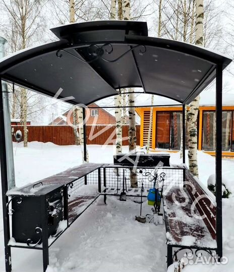 Беседка с мангалом