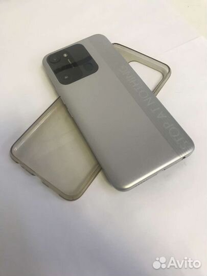 Tecno Spark 8C 4/64Gb