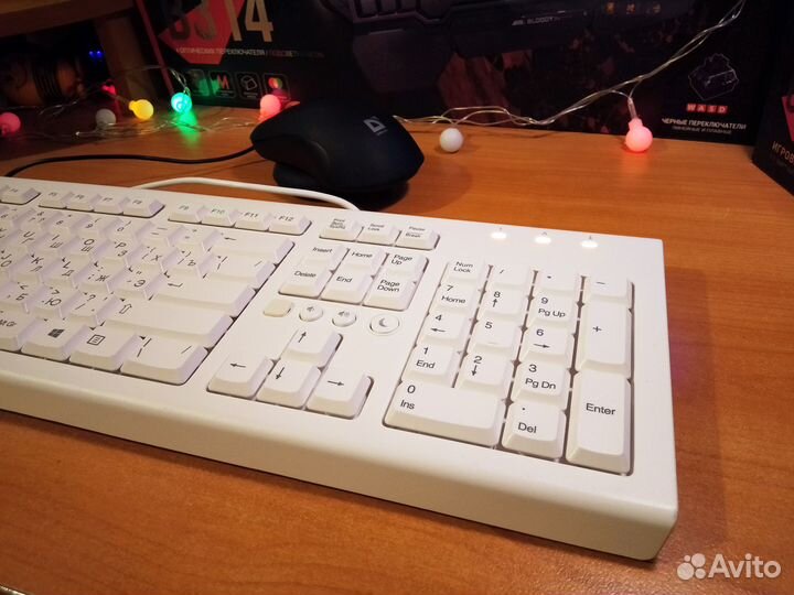 Набор клавиатура HP и мышка Defender