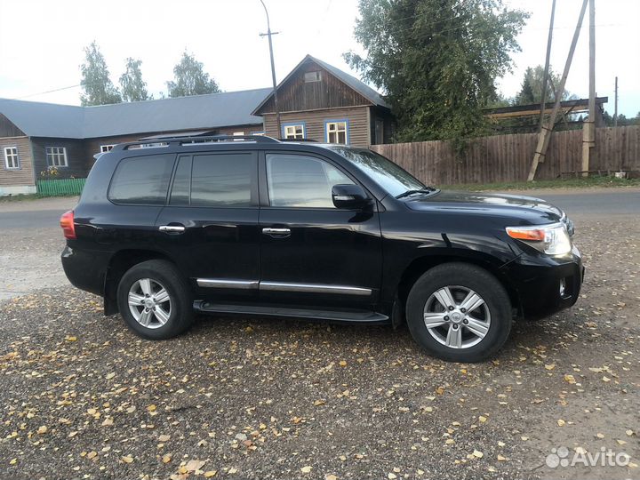 Toyota Land Cruiser, 2014