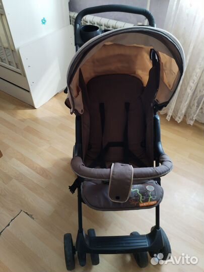 Прогулочная коляска