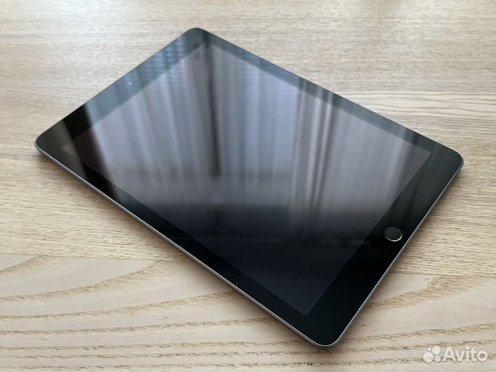 iPad 6 2018 32Gb WiFi Оригинальный