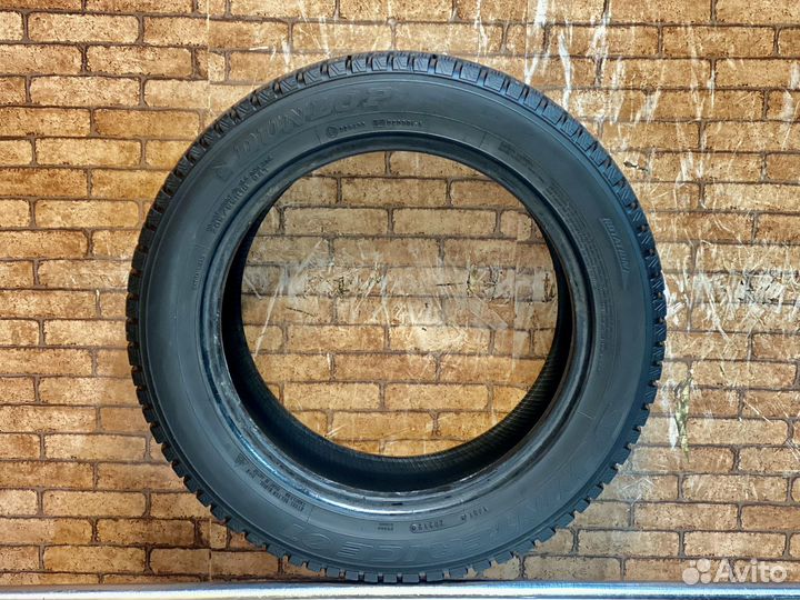 Dunlop SP Winter Ice 01 205/55 R16 94T