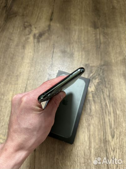 iPhone 11 Pro Max, 64 ГБ