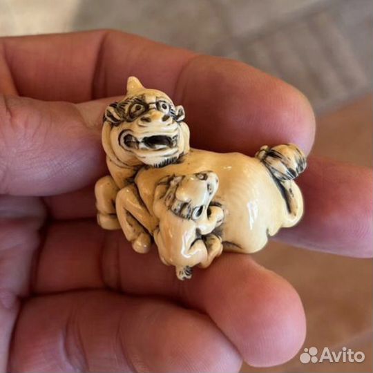 Нэцкэ, 1920 год, Япония