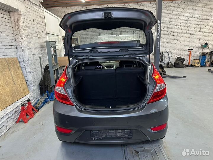 В разборе Hyundai Solaris 2010-17г. на бу запчасти