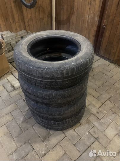 Bridgestone Blizzak Revo GZ 195/65 R15