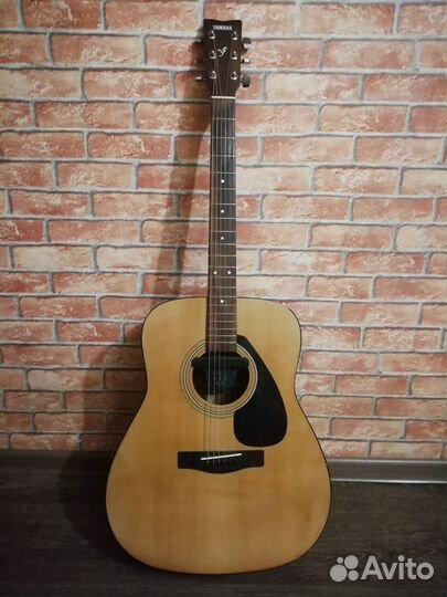 Акустическая гитара yamaha f310 бу