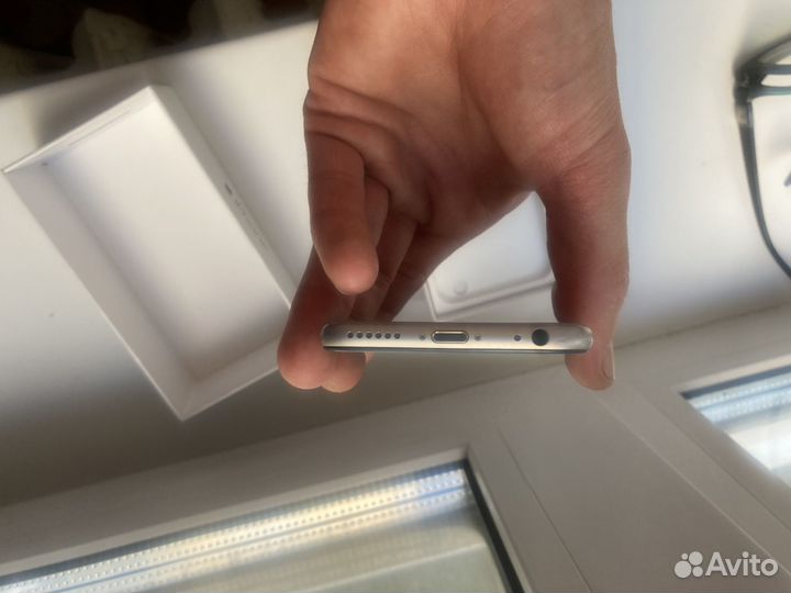 iPhone 6, 32 ГБ