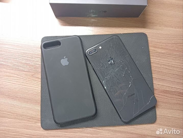iPhone 8 Plus, 64 ГБ