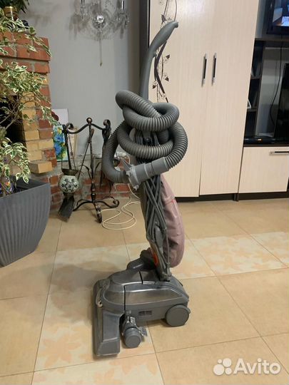 Пылесос Кирби