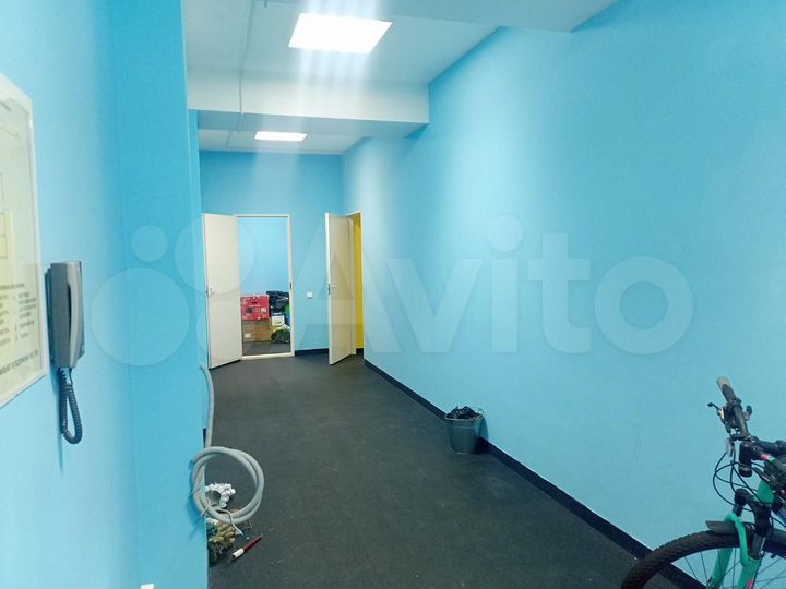 Спорт зал,склад,производство 207 м²