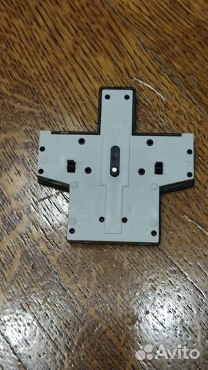 Продам новый контактный блок, боковой