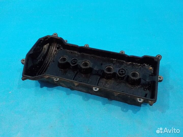 Клапанная крышка ГБЦ toyota Avensis (T250) 2003-2008