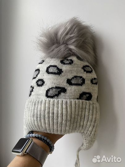 Шапка зимняя для девочки новая