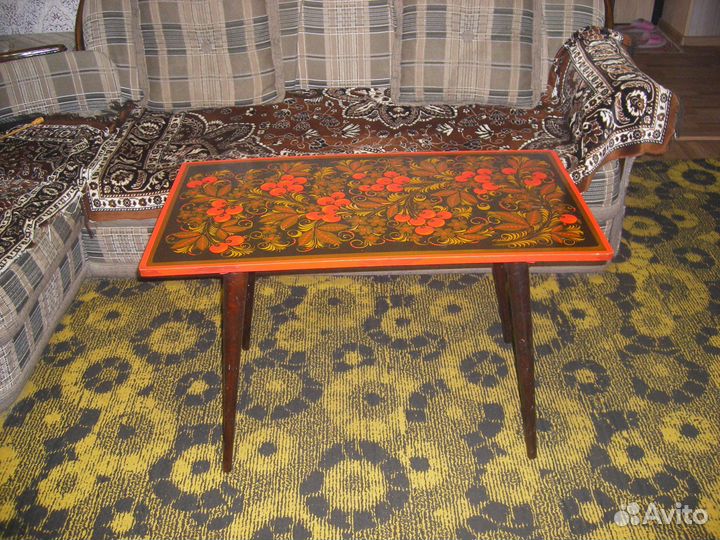 Журнальный столик хохлома