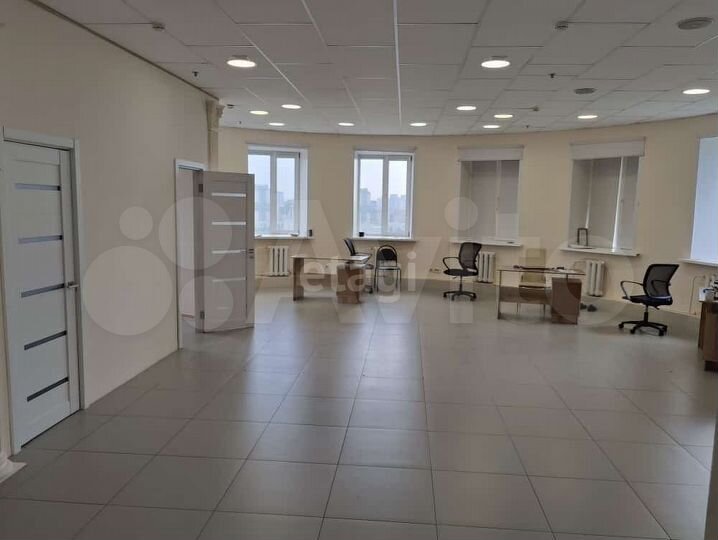 Продам офисное помещение, 85 м²