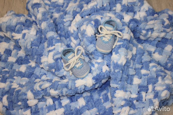 Вязаный плюшевый плед подарок новорожденному новый