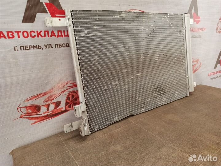 Конденсер (радиатор кондиционера) Volkswagen Golf