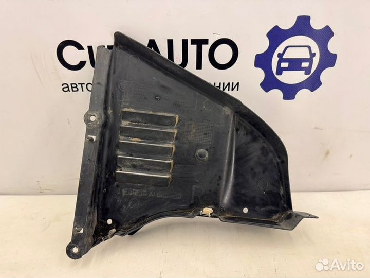 Защита днища кузова передняя правая Bmw 525I E60